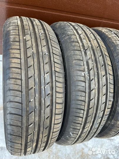 Yokohama Bluearth ES32 185/60 R15 84H