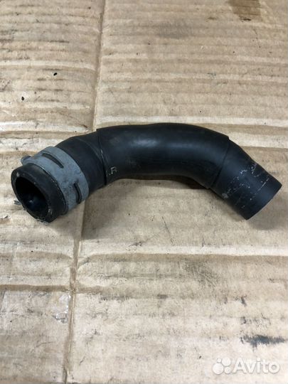 Патрубок ож VAG VW Tiguan