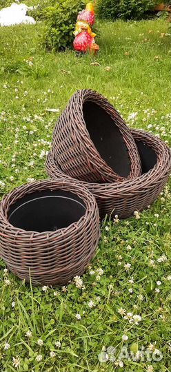 Кашпо и корзины из ротанга