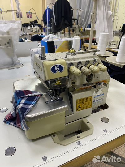 Разные швейные машины 2шт