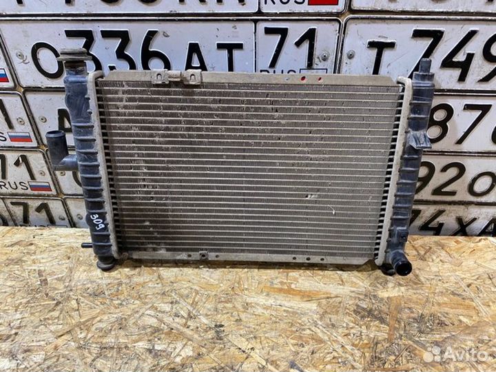 Радиатор охлаждения Daewoo Matiz хетчбэк 2010