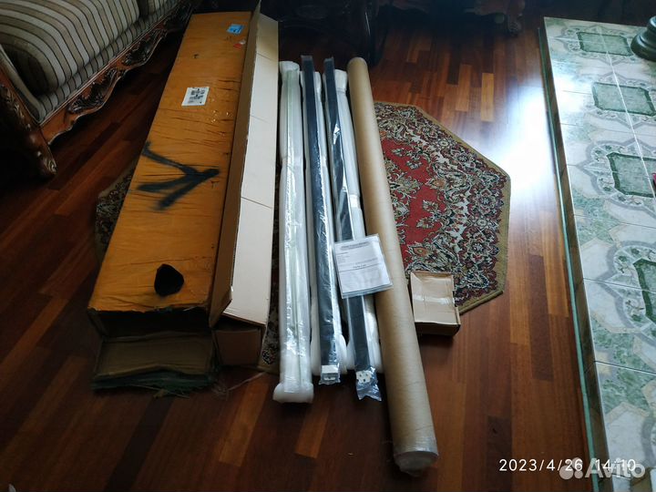 Projecta HomeScreen Deluxe126/ALR Black Crystal