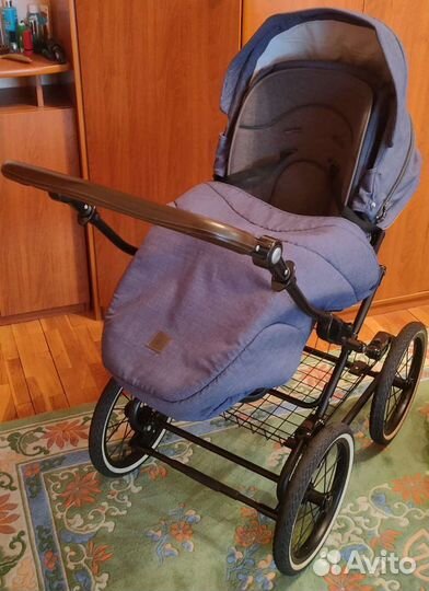 Детская коляска 3 в 1