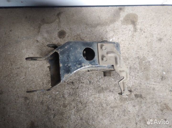 Подушка двигателя Nissan Teana J-31 2003-2008