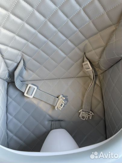 Стульчик для кормления tommy