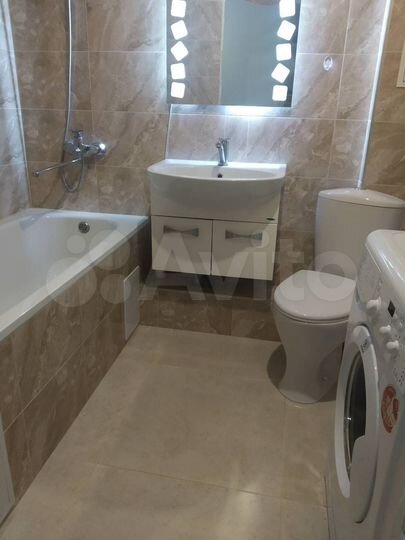 3-к. квартира, 83 м², 2/6 эт.