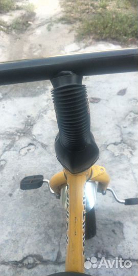 Детский трехколесный велосипед бу