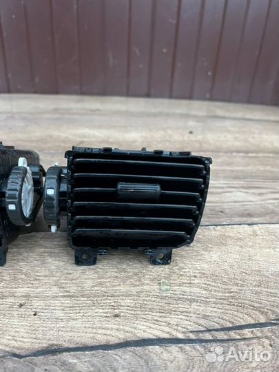 Дефлектор Nissan Almera N16 1.5 2004