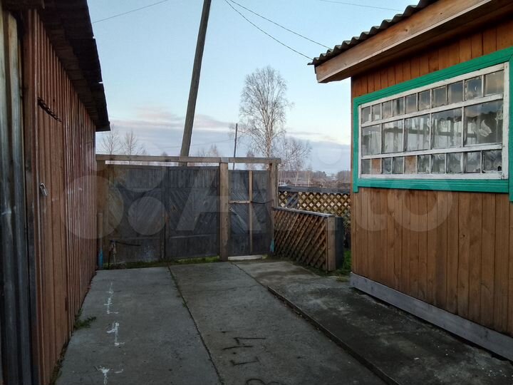 Дом 38 м² на участке 10 сот.