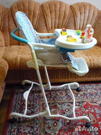 Стул для кормления ребенка