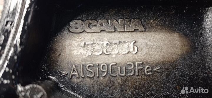 Крышка двигателя передняя Scania R 5 2010 1738736