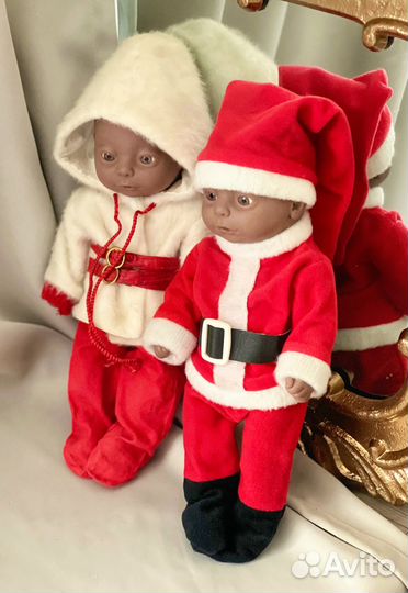 Куклы мальчик и девочка в новогодних костюмах