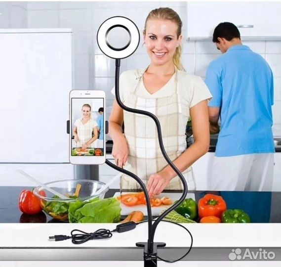 Штатив с LED лампой