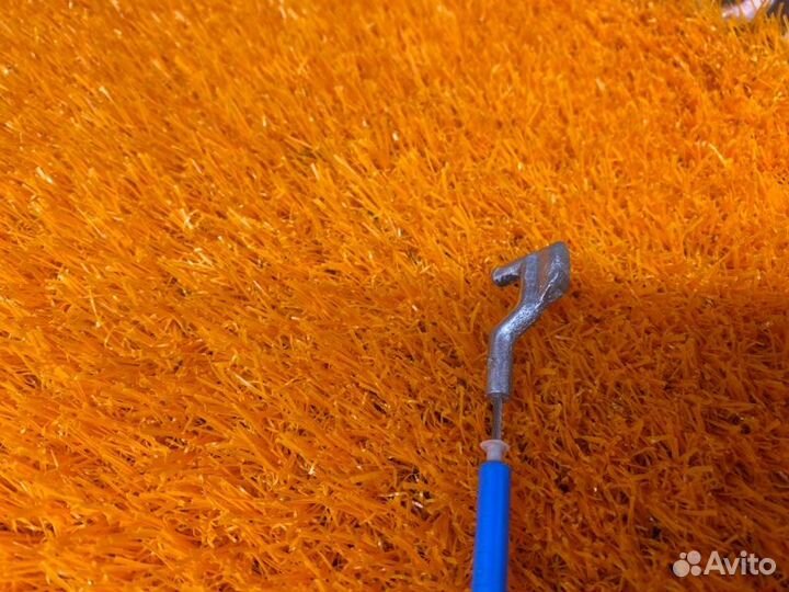 Замок двери передний правый Mercedes-Benz E-Class