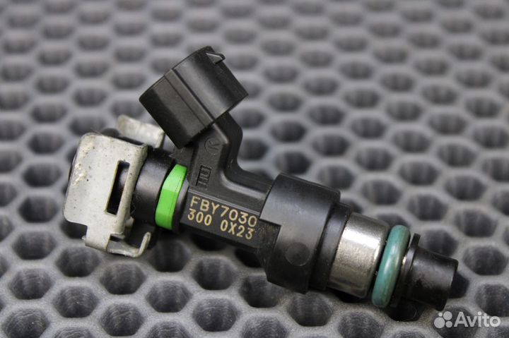 Форсунка топливная Nissan Teana J32 VQ25DE