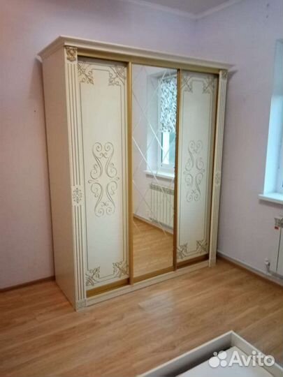Сборщик мебели