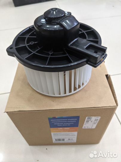 Мотор отопителя corolla E120 / RAV4