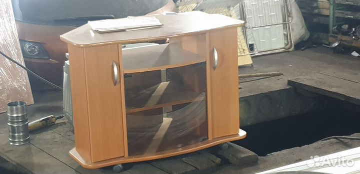 Тумба под тв