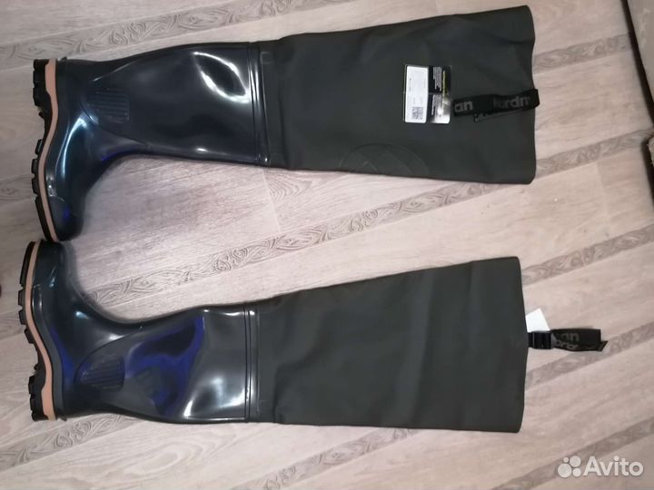 Болотные сапоги рыбацкие