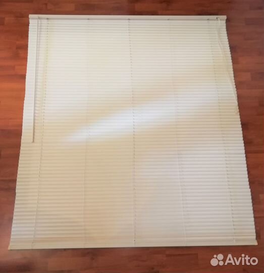 Жалюзи горизонтальные Magellan 140*160