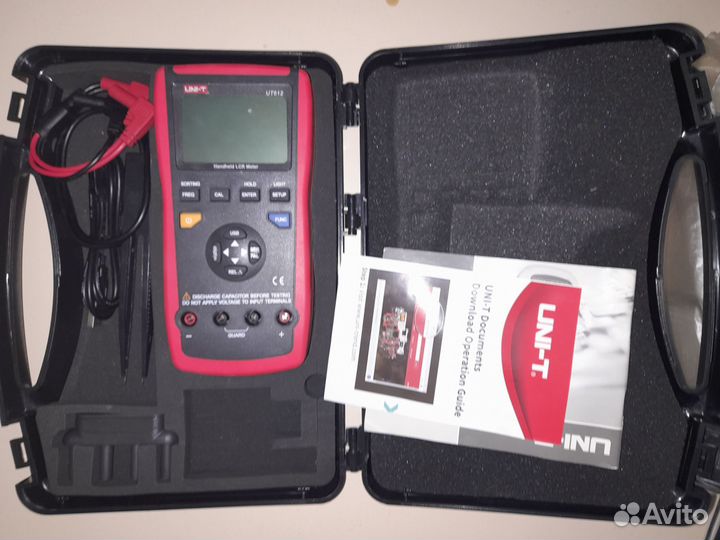 LCR meter UNI-T UT610