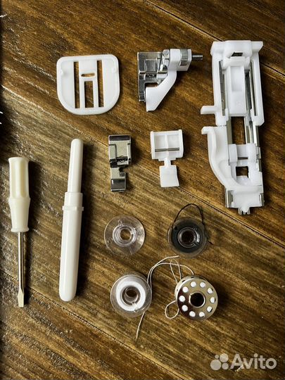 Швейная машина Janome 2041s мощная 85 Вт