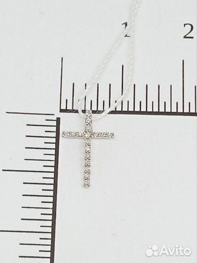 Золотая подвеска с камнем