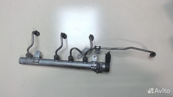 Рампа топливная Chrysler 300C, 2006