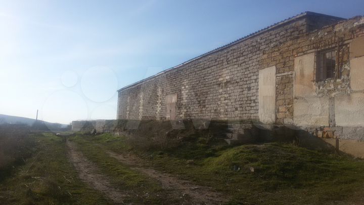 Склад, 990 м²