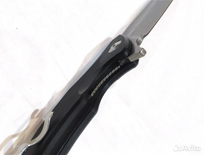 Нож складной spyderco сталь D2