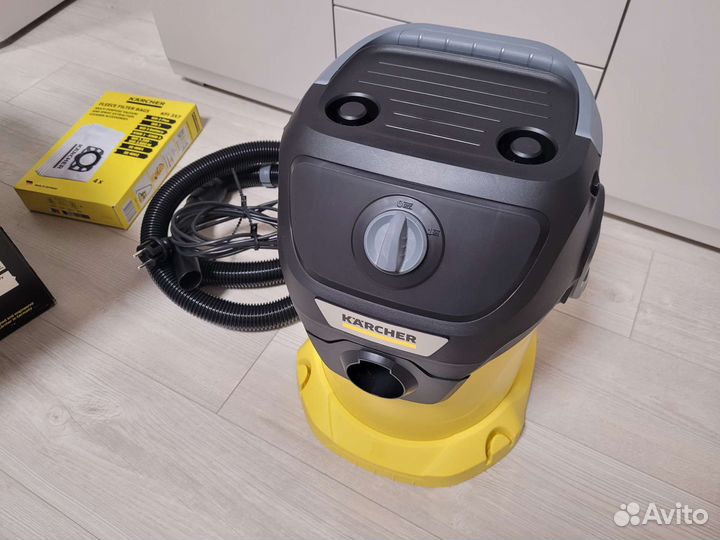 Новый пылесос Karcher K WD 3 Suc