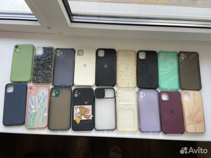 Чехлы на телефон iPhone 11