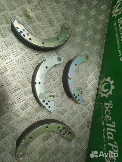 Тормозные колодки заднее УАЗ Патриот