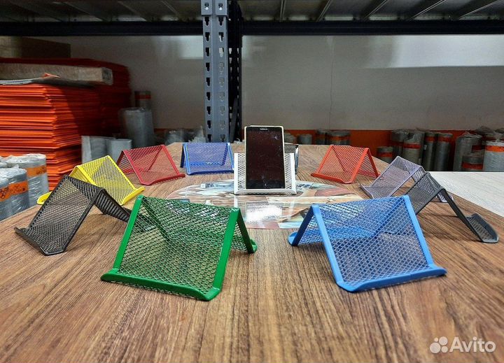 Подставка для телефона металлическая