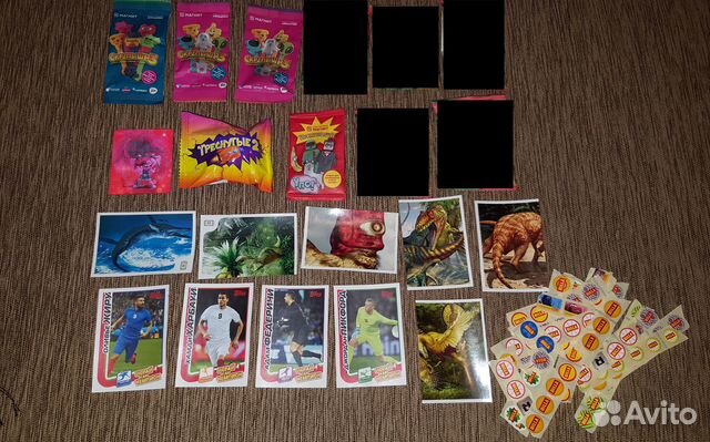 Фигурки из Пятёрочки, Скрепыши, наклейки и т.д