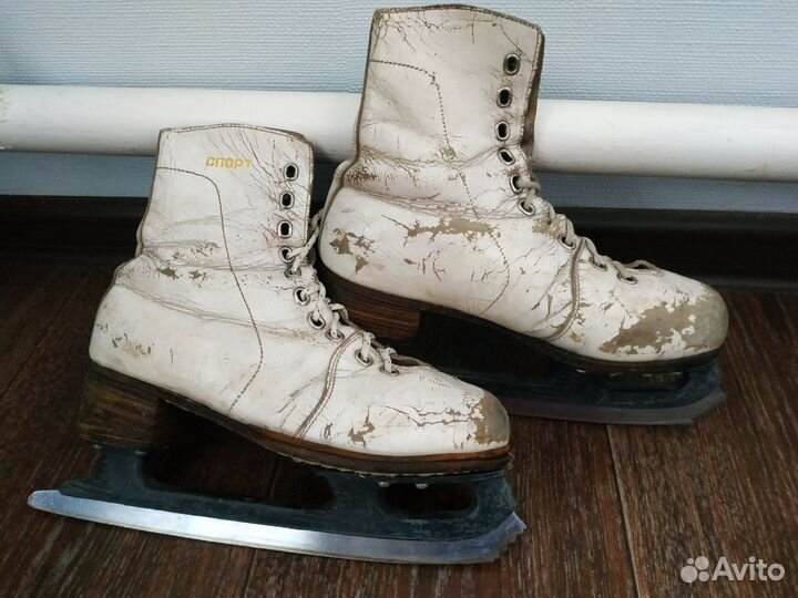 Коньки фигурные