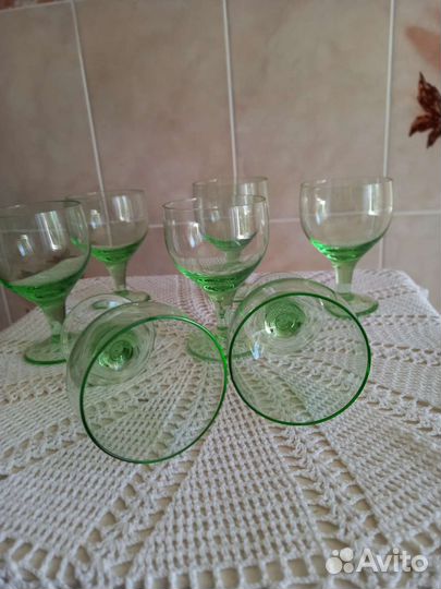 Винтаж.Рюмки,фужеры,чайный сервиз,креманки,стаканы