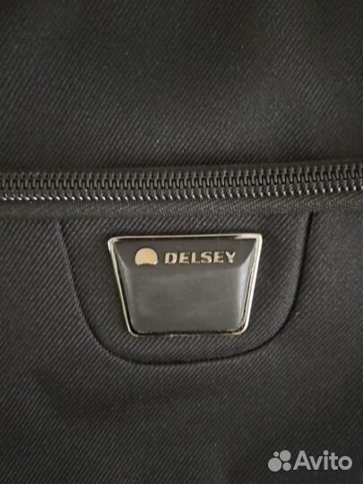 Чехол для хранения одежды