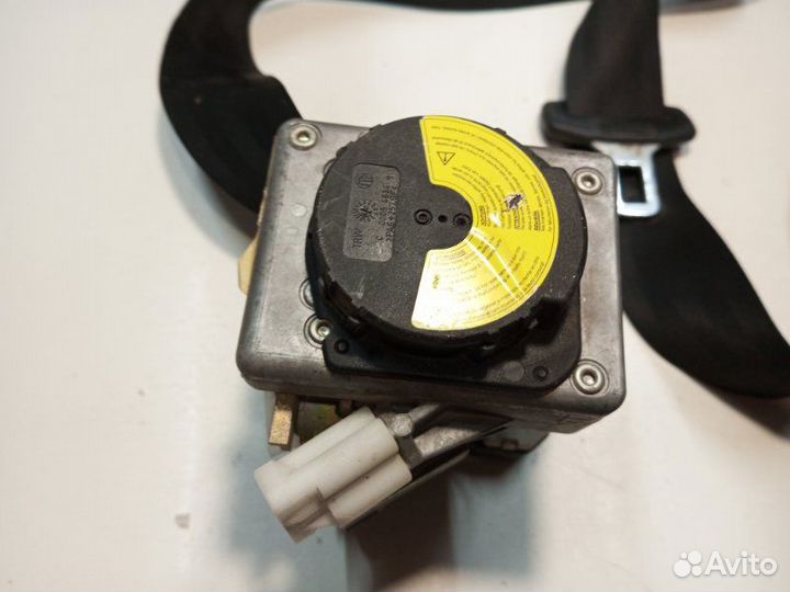 Ремень безопасности задний левый Volkswagen Passat