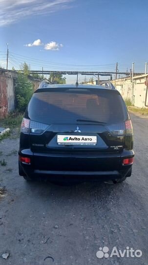 Mitsubishi Outlander 2.0 CVT, 2010, 241 000 км