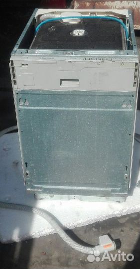 Встроенная посудомойка Electrolux 45 см ширина