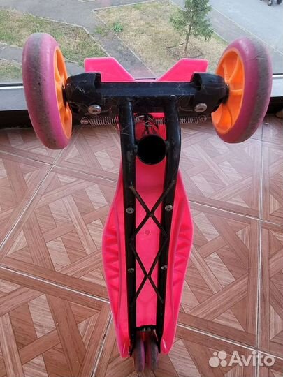 Самокат детский трехколесный