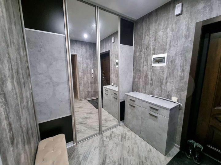 1-к. квартира, 56 м², 17/17 эт.