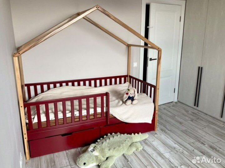 Помощник столяра