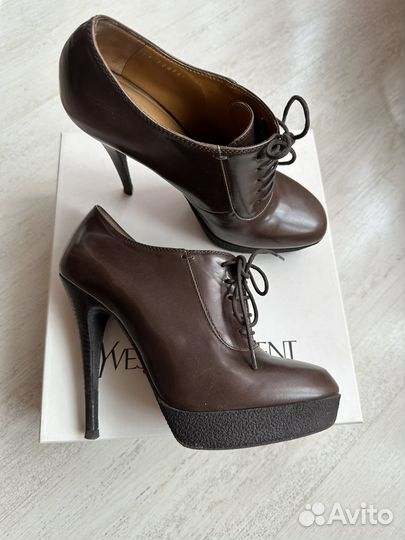 Ботильоны Saint Laurent