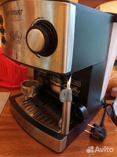 Кофеварка рожковая