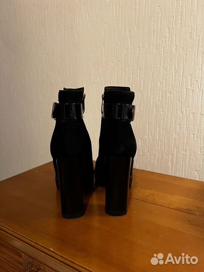 Ботильоны Pierre Cardin 40-41 р