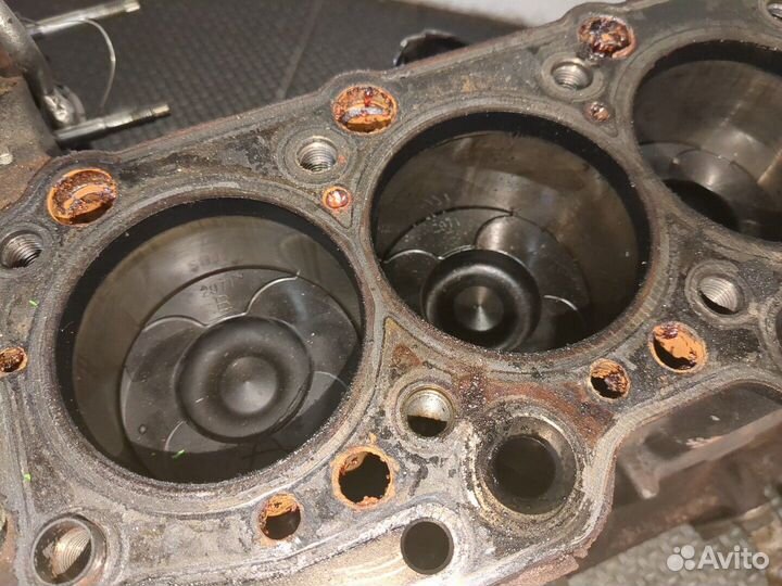 Блок цилиндров Opel Astra H Z17DTH