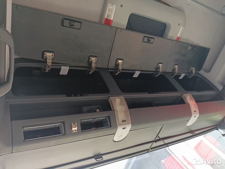 Консоль кабины верхняя Man TGA