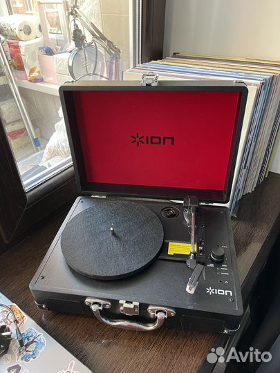 Проигрыватель винила ion
